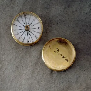 Compass with Darwin signature J970123