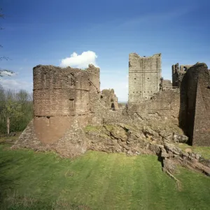 Goodrich Castle J060162