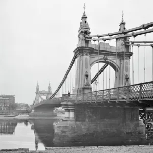 Hammersmith Bridge CC73_00254