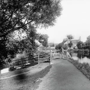 Kennet towpath CC97_02774