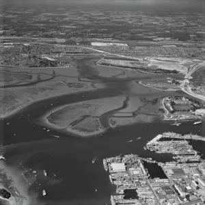 Portsmouth Harbour EAW280874