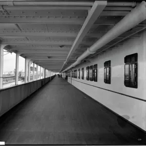 Promenade deck, RMS Olympic BL24990_020