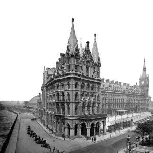 Victoriana Collection: Victorian public buildings