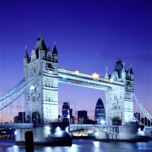 Bridges Photographic Print Collection: Tower Bridge