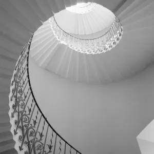 Tulip staircase, Queens House a98_06118