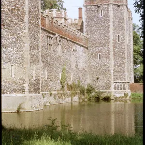 Wingfield Castle TAY06_01_19370