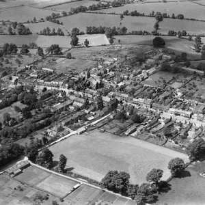 Wootton Bassett, 1930. EPW032632