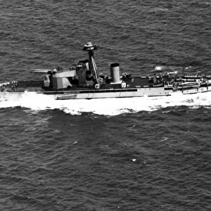 British monitor at sea, WW1
