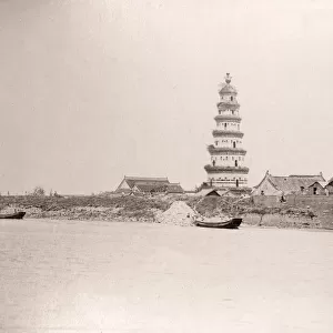 China c. 1880s - pagoda on the Yangtze river
