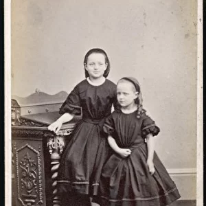 Costume / 2 Girls 1860S
