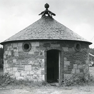 Gents toilet with slate roof, North Wales