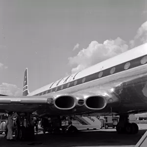 De Havilland Comet 4 G-APDA starboard engines BOAC LAP 1958
