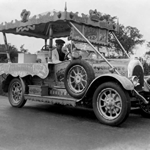 Ice-Cream Van 1930S
