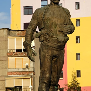 Kosovo Collection: Sculptures