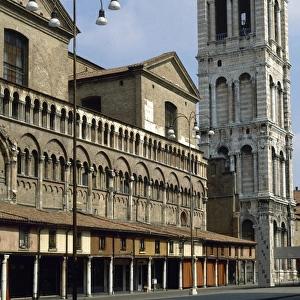 Italy. Ferrara. Emilia-Romagna. Cathedral. The bell tower. 15
