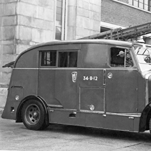 London Fire Brigade van appliance