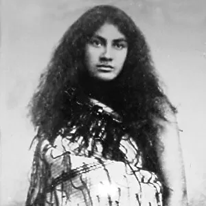 Maori girl, New Zealand - early 1900s