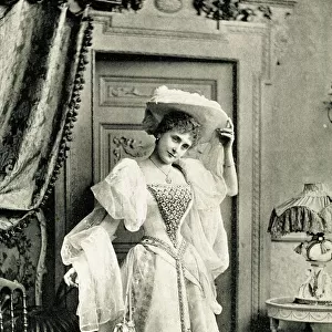 Maud Hill, actress