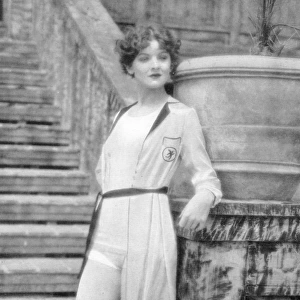 Myrna Loy in a bathing suit, 1927
