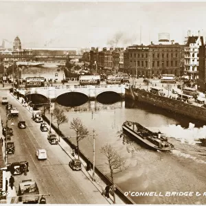 O Connell Bridge and River Liffey, Dublin, Ireland