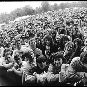 Panoramic picture of UB40 fans from stage - Finsbury Park co