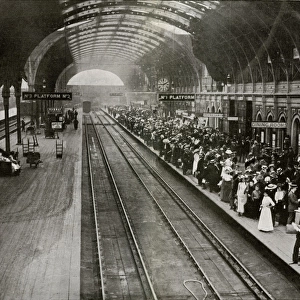 Railway strike 1911: Paddington Station