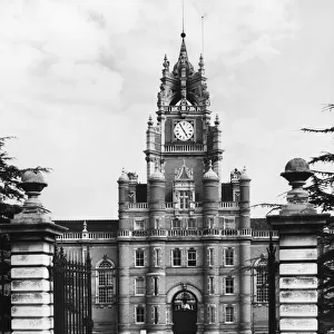 Towers Collection: Victoria Tower