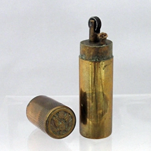 Second World War Trench Art lighter - bullet-shaped