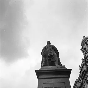 Statue to Henry Cooke, Irish presbyterian leader, Belfast