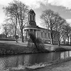 United Reformed Church, on the Leeds and Liverpool Canal, Sa