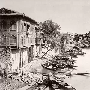 View in Srinagar, Kashmir, river Jhelum