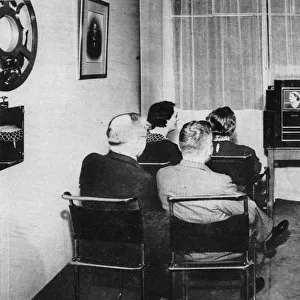 WATCHING TELECINEMA 1936