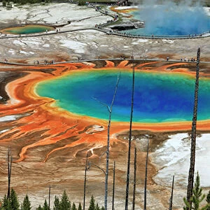 USA Heritage Sites Collection: Yellowstone National Park