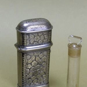 Etui with syringe, 19th century C017 / 0732