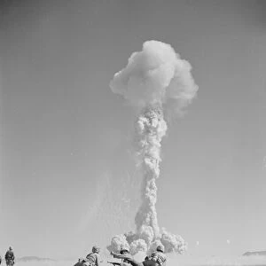 Operation Tumbler-Snapper atom bomb, 1952