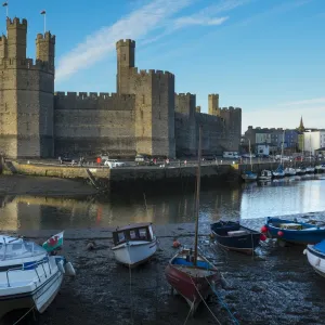 Wales, Gwynedd, Caernarfon Castle