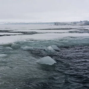 Brasvellbreen, Austfonna ice cap, Nordaustlandet, Svalbard Islands, Arctic, Norway