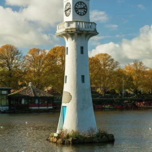 Captain Scott Memorial Lighthouse, Roath Park, Cardiff, Wales, U. K