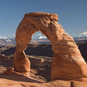 Delicate Arch in late afternoon, Arches National Park, Utah, United States of America