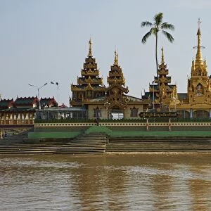 Floating temple and monastery, Yele Paya, Kyauktan, Yangonb (Rangoon) area, Myanmar (Burma), Asia