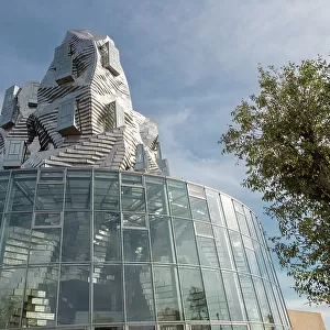 Frank Gehry's The Tower, LUMA Arts Centre, Parc des Ateliers, Arles, Provence, France, Europe
