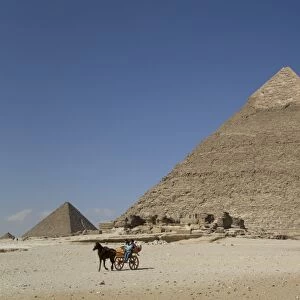 Horsecart and Pyramid of Chephren, The Giza Pyramids, UNESCO World Heritage Site