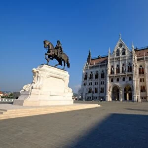 The Hungarian Parliament Building and statue of Gyula Andressy, Budapest, Hungary, Europe