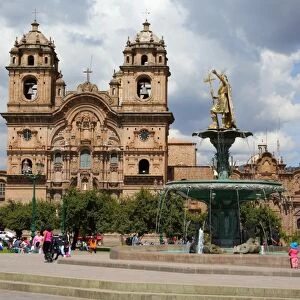 La Compania de Jesus and fountain with statue of Inca King Pachacuteq, Plaza de Armas