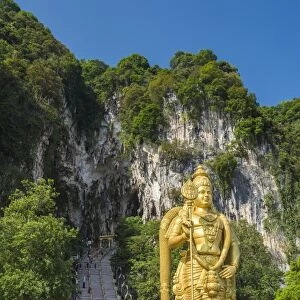 Lord Murugan dtatue, the largest statue of a Hindu Deity in Malaysia at the entrance to Batu Caves
