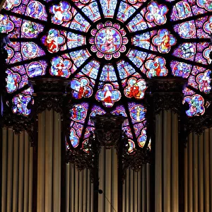 Cathedrals and churches Collection: Stained glass windows