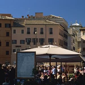 Outdoor restaurant and crowds