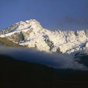 Peak of Mount Sefton on left and The Footstool