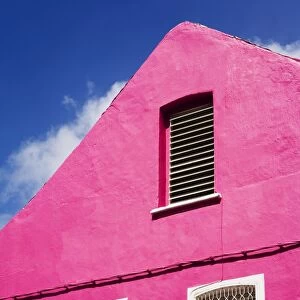 Pink building on Republique Street