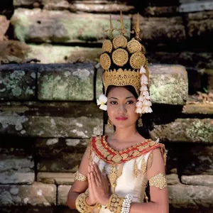 Portrait of a traditional Cambodian apsara dancer, temples of Angkor Wat